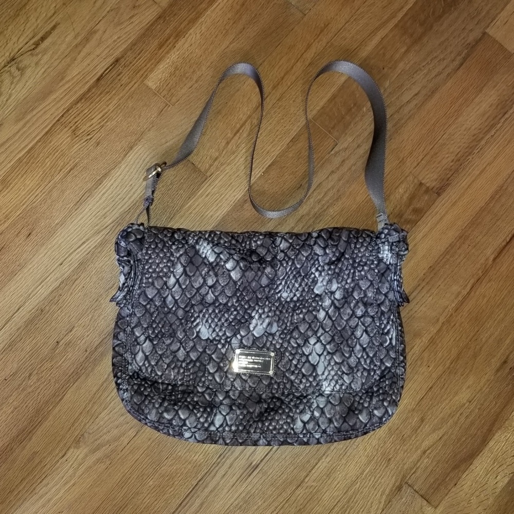NWOT-Marc by Marc Jacobs Quilted Crossbody